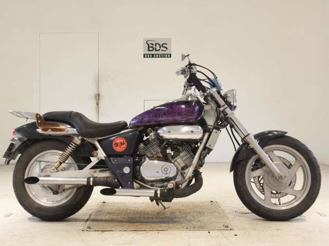 Honda MAGNA250