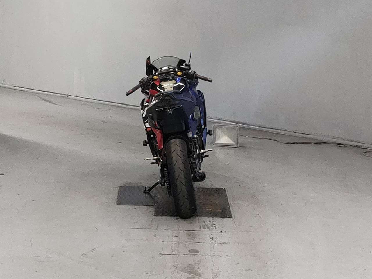 5718] Kawasaki NINJA ZX-25R KRT - ZX250E-A05094