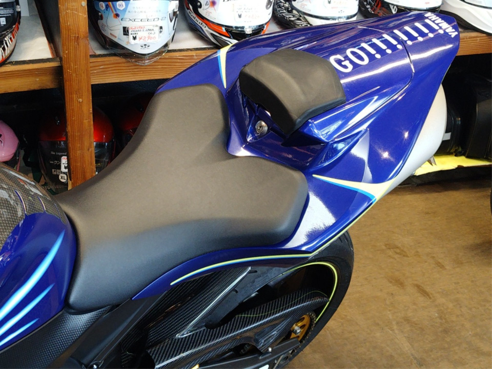 Yamaha YZF-R1 — фото 19