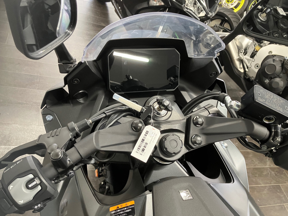 Suzuki GSX-8R — фото 4