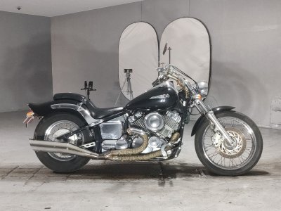 Yamaha DRAGSTAR XVS400