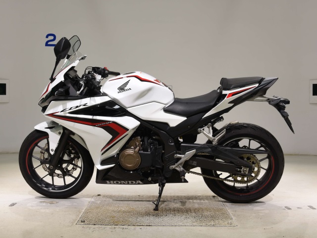 Honda CBR400R — фото 2