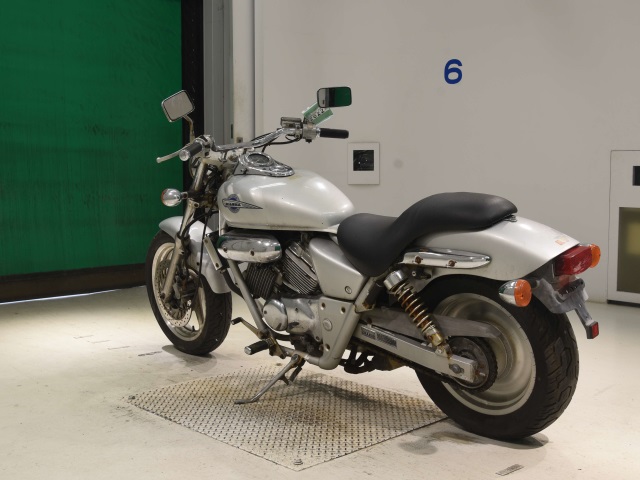 Honda MAGNA250 — фото 6