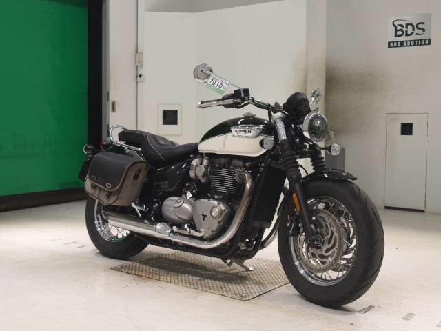 Triumph BONNEVILLE — фото 3