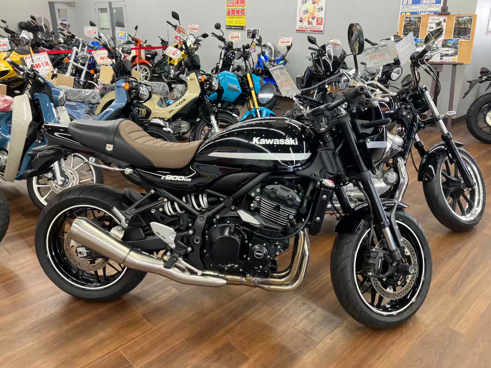 Kawasaki Z900RS CAFE