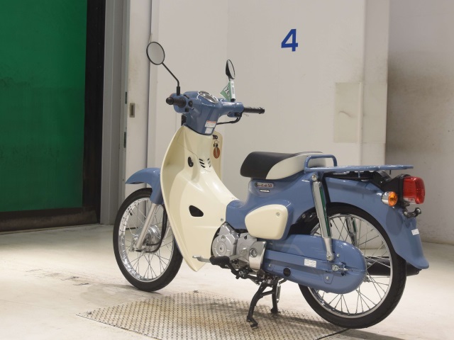 Honda C50 — фото 6