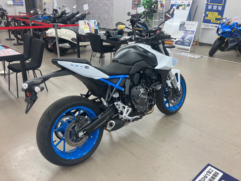 Suzuki GSX-8S — фото 4