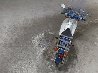 Honda SUPER CUB50 — фото 6