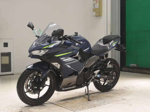 Kawasaki NINJA400 — фото 4