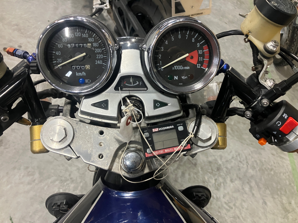 Kawasaki ZEFAR 1100RS — фото 3