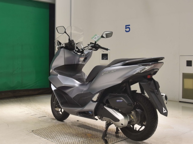 Honda PCX125 — фото 6