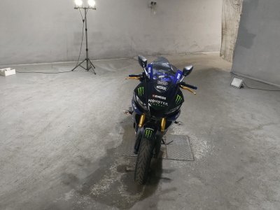Yamaha YZF-R3 — фото 3