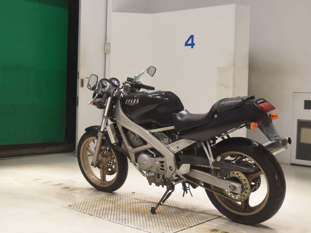 Honda VT250 SPADA — фото 6