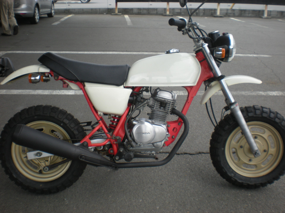 Honda APE50DX