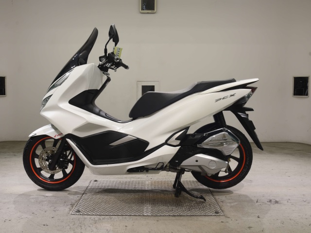 Honda PCX125-3 — фото 2