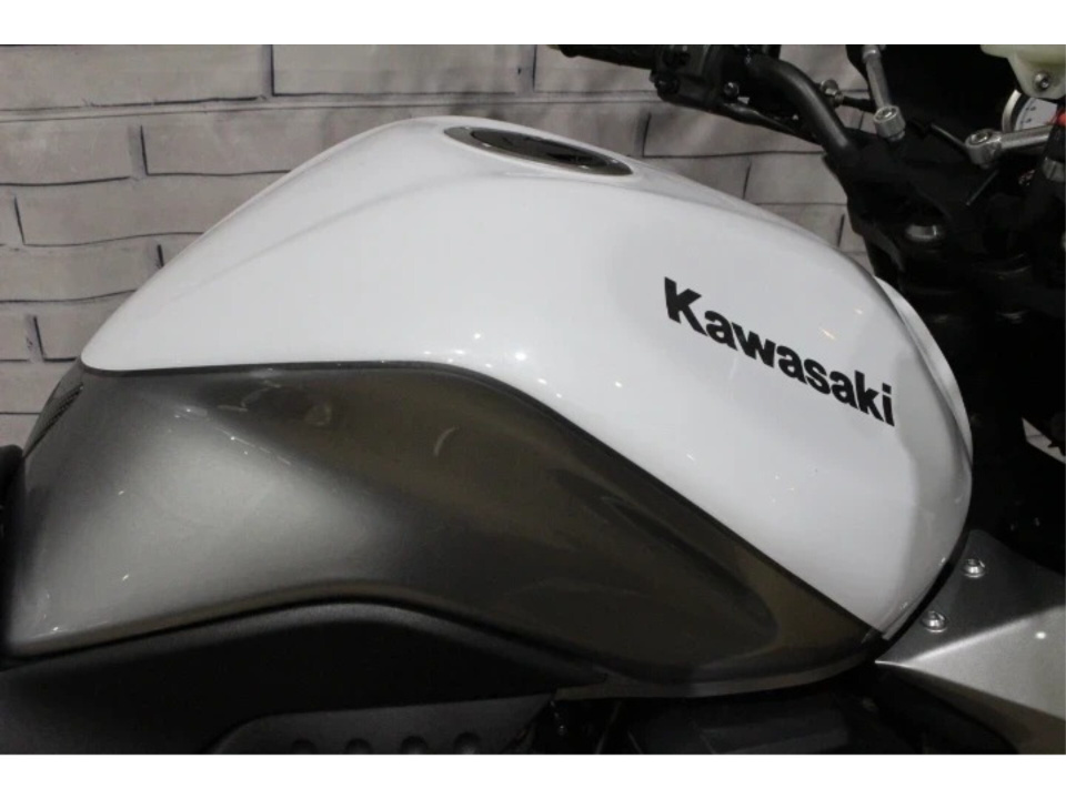 Kawasaki Z1000 — фото 3