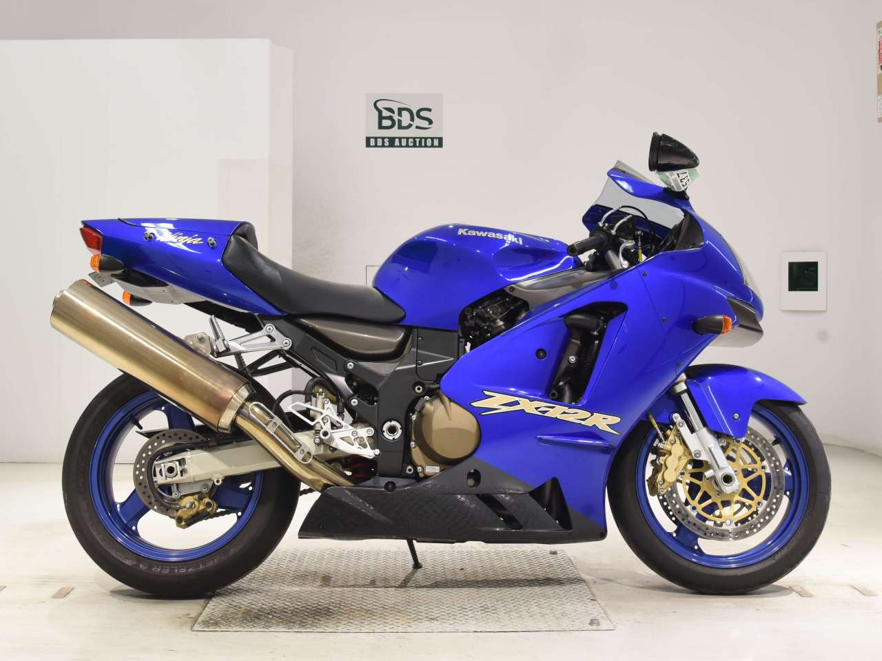 5374] Kawasaki NINJA ZX-12R - ZXT20B-000299