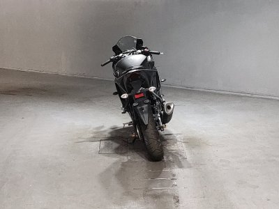 Yamaha YZF-R25 — фото 4
