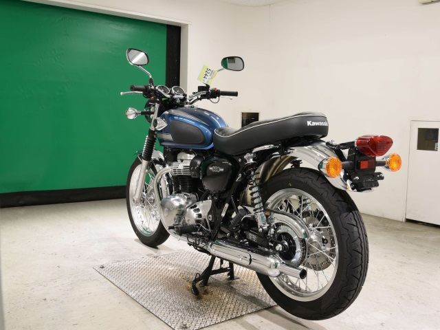 Kawasaki W800 — фото 6