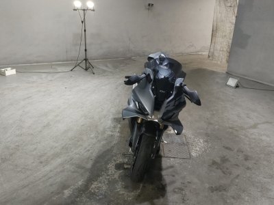 BMW S1000RR — фото 3