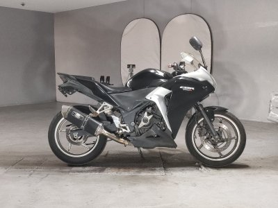Honda CBR250R