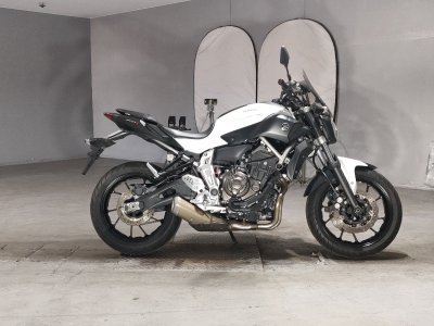 Yamaha MT-07