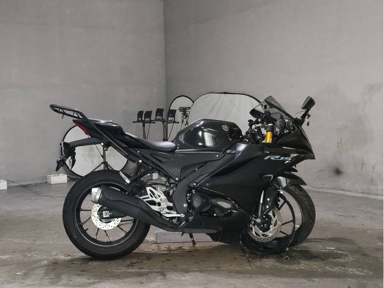 Yamaha YZF-R15, zdjęcie 1