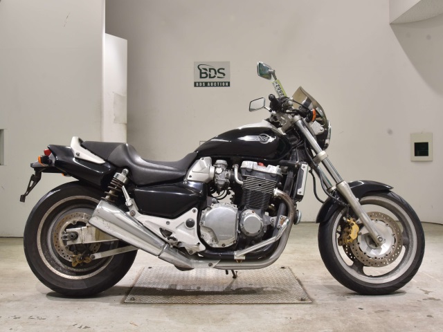 HONDA X4 SC38 – 京都のバイクショップSPEC-M（スペックエム