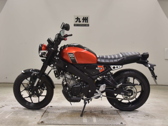 Yamaha XSR125 — фото 2