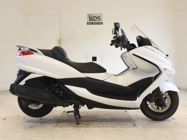 Yamaha MAJESTY250