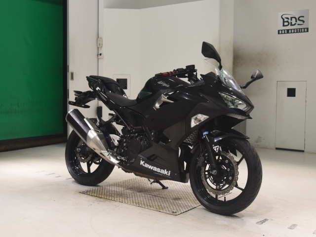 Kawasaki NINJA400 — фото 3