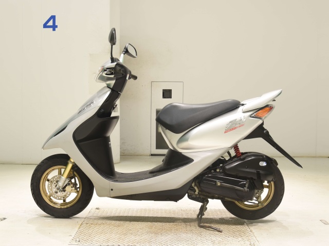 Honda DIO Z4 — фото 2