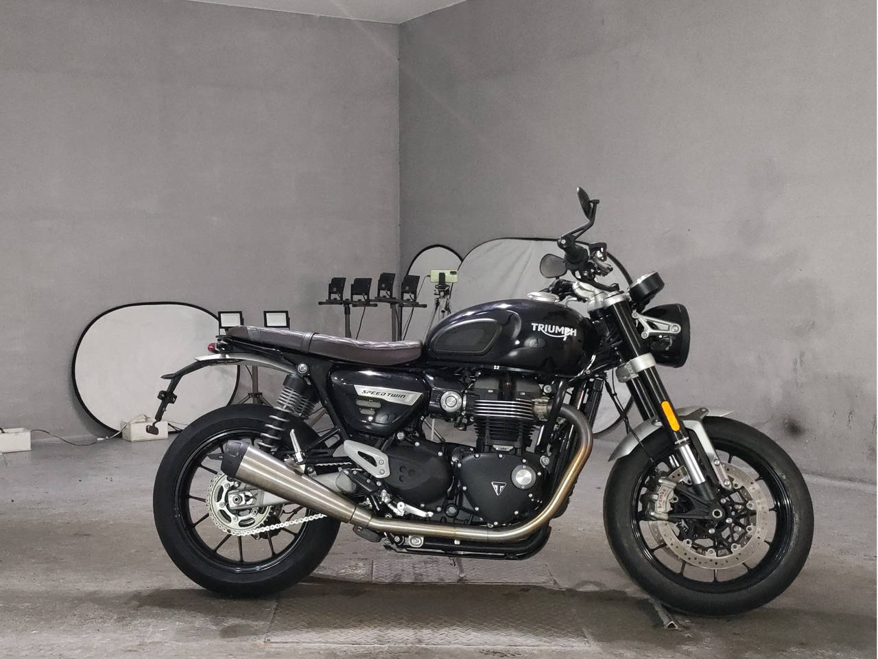 Triumph SPEED TWIN, zdjęcie 1