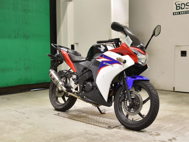 Honda CBR150R — фото 3