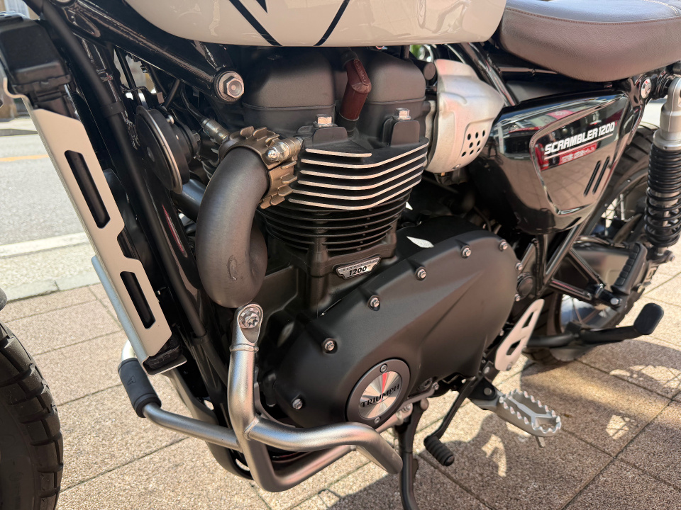 Triumph SCRAMBLER 1200X — фото 11
