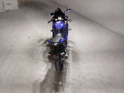 Yamaha YZF-R125 — фото 6