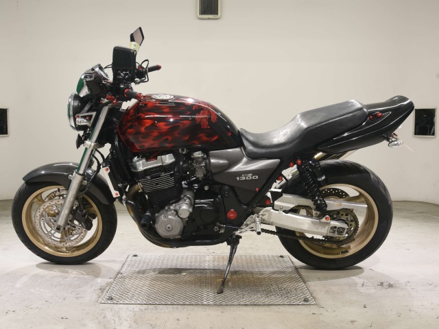 Honda CB1300SF — фото 2