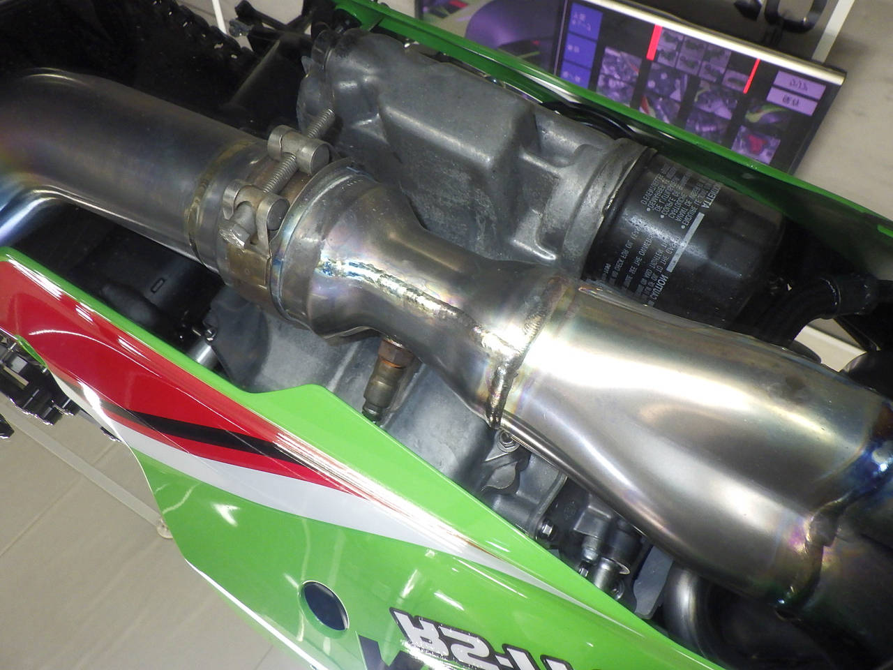 2546] Kawasaki NINJA ZX-10RA - ZXT02L-011265