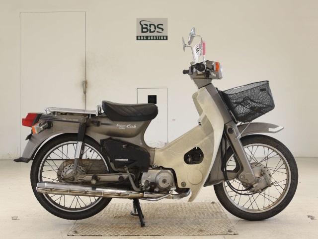 Honda C90-E