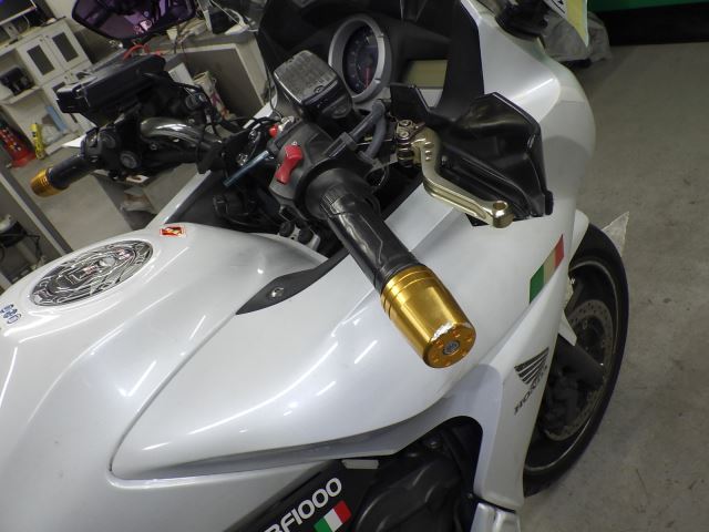 Передняя часть — фото 1
