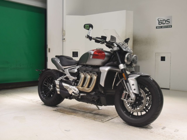 Triumph ROCKET III R — фото 3