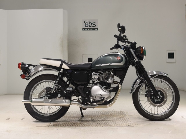 Kawasaki W230