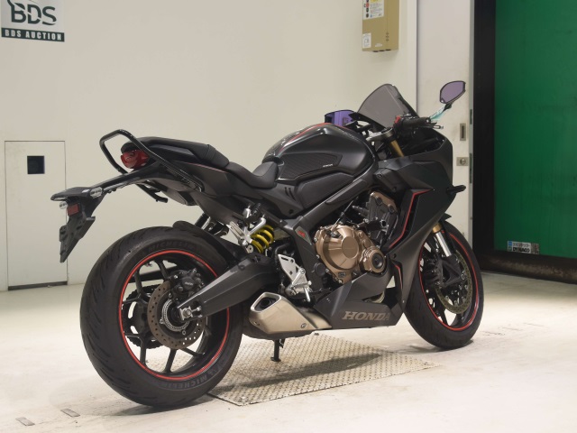 Honda CBR650R — фото 5