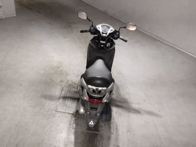 Honda LEAD125 — фото 6