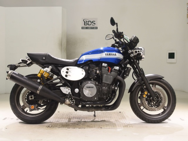 Yamaha XJR1300C