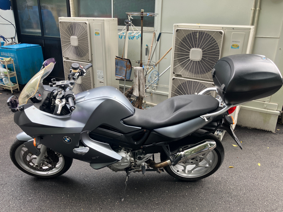 BMW F800ST