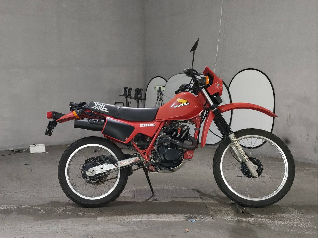 8438] Honda XL200R - MD06-1000190