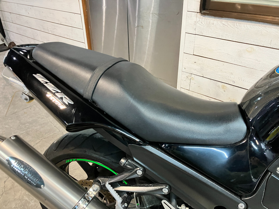 Kawasaki ZZ-R1400 — фото 4