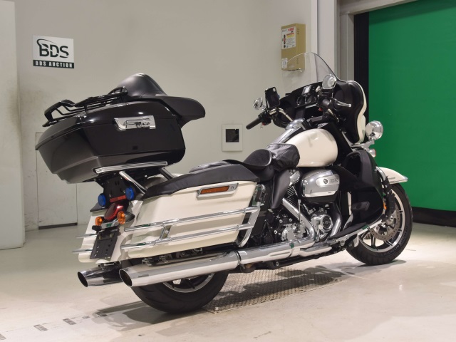 HD ELECTRA GLIDE POLICE FLHTP1750 — фото 5