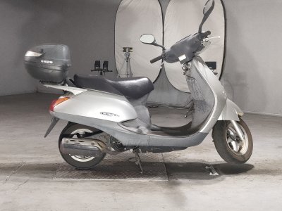Honda LEAD100